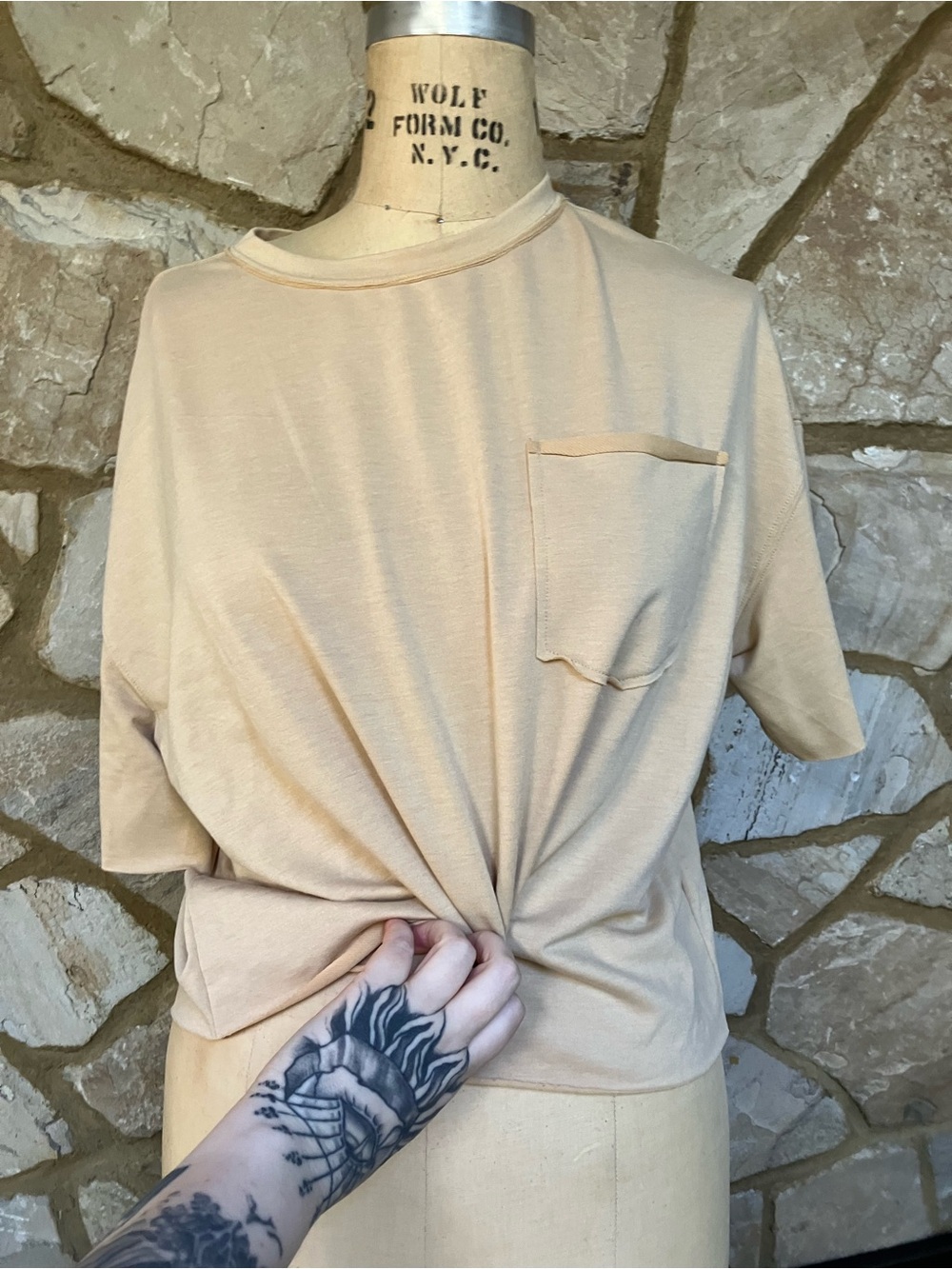 Amazon Essentials Beige Cropped Crewneck Pocket Tee